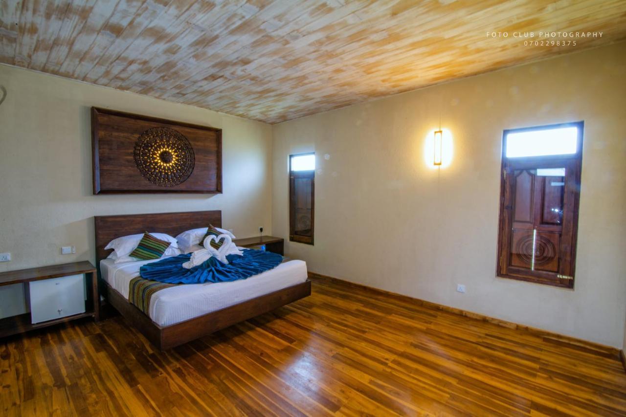 Guru Beach Resort Tangalle Eksteriør billede