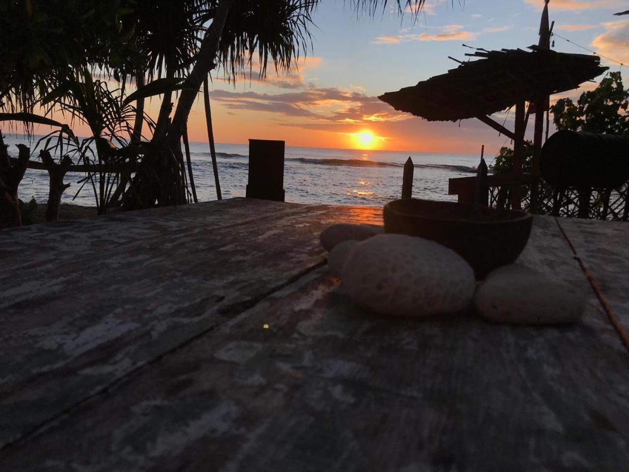 Guru Beach Resort Tangalle Eksteriør billede